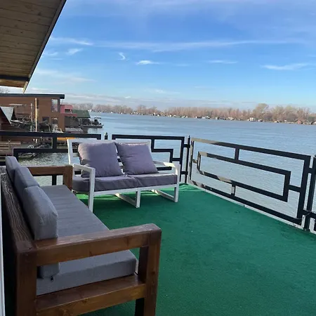 Holiday home The Nest Raft *